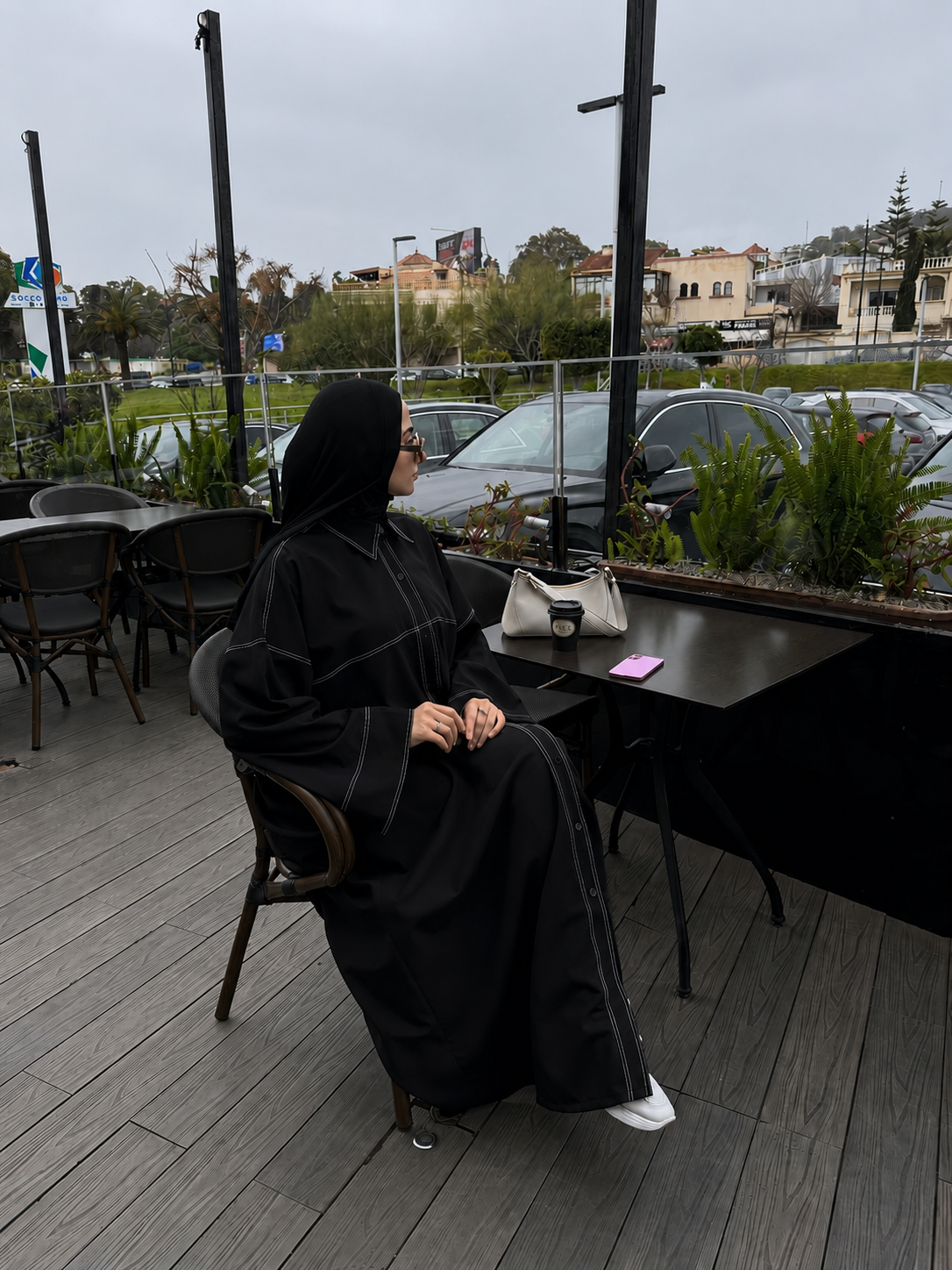 Abaya jouri