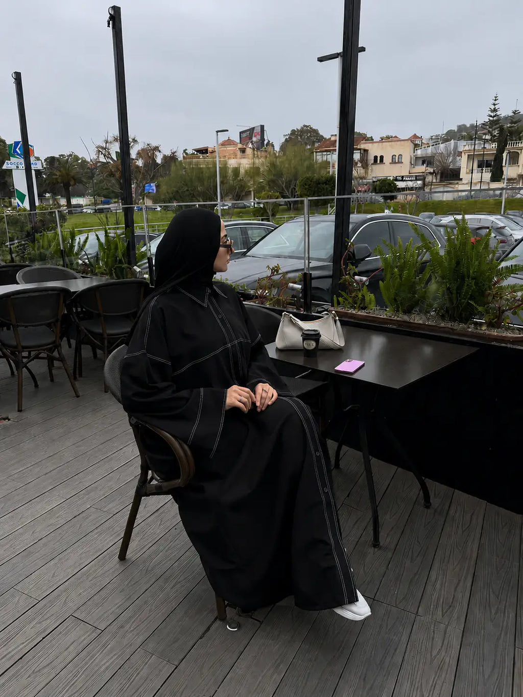 Abaya jouri