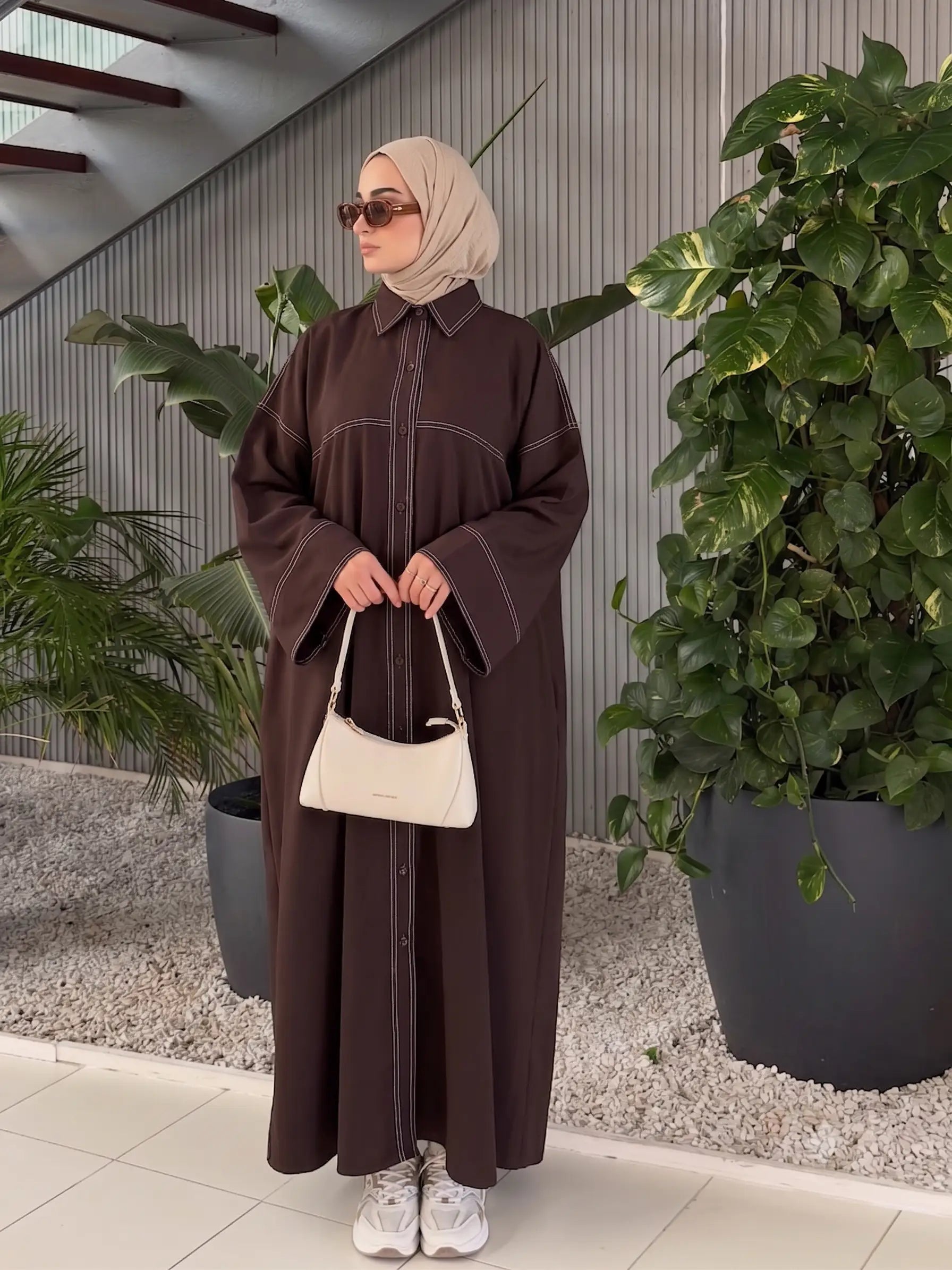 Abaya jouri
